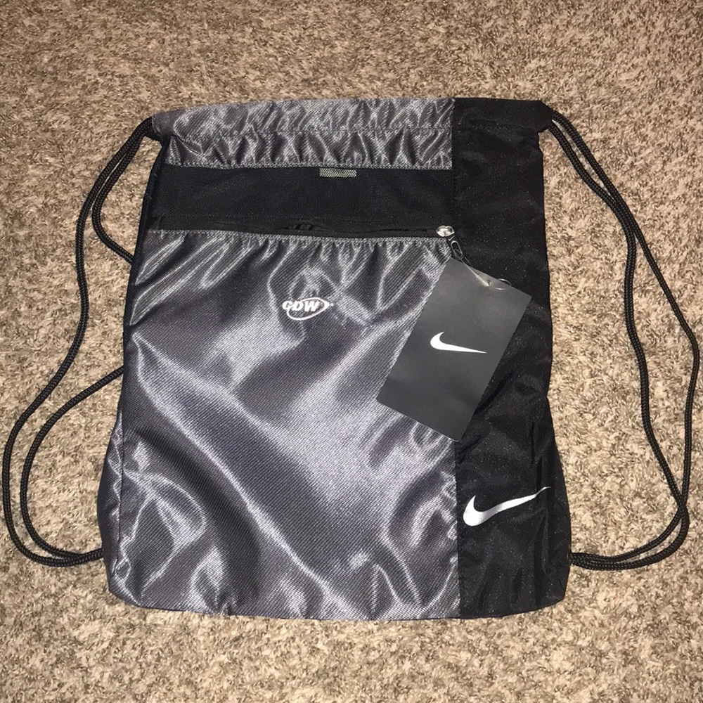 Nike drawstring bag gym workout NWT